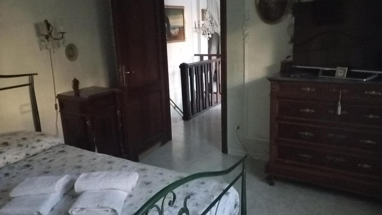 Bed and Breakfast Domus Garden à Olbia Extérieur photo