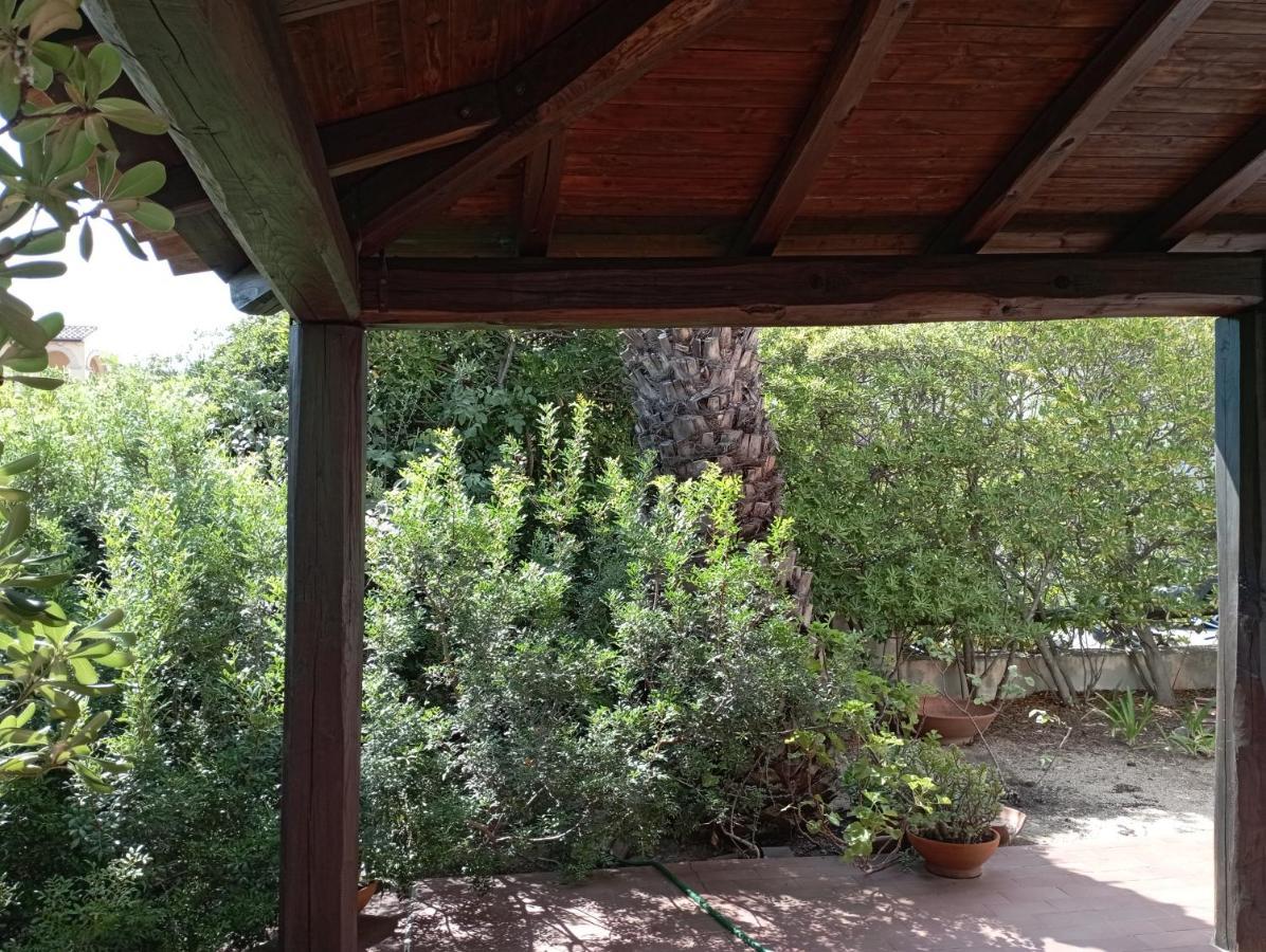 Bed and Breakfast Domus Garden à Olbia Extérieur photo