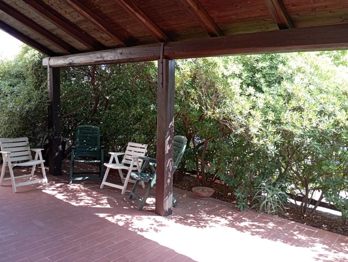 Bed and Breakfast Domus Garden à Olbia Extérieur photo